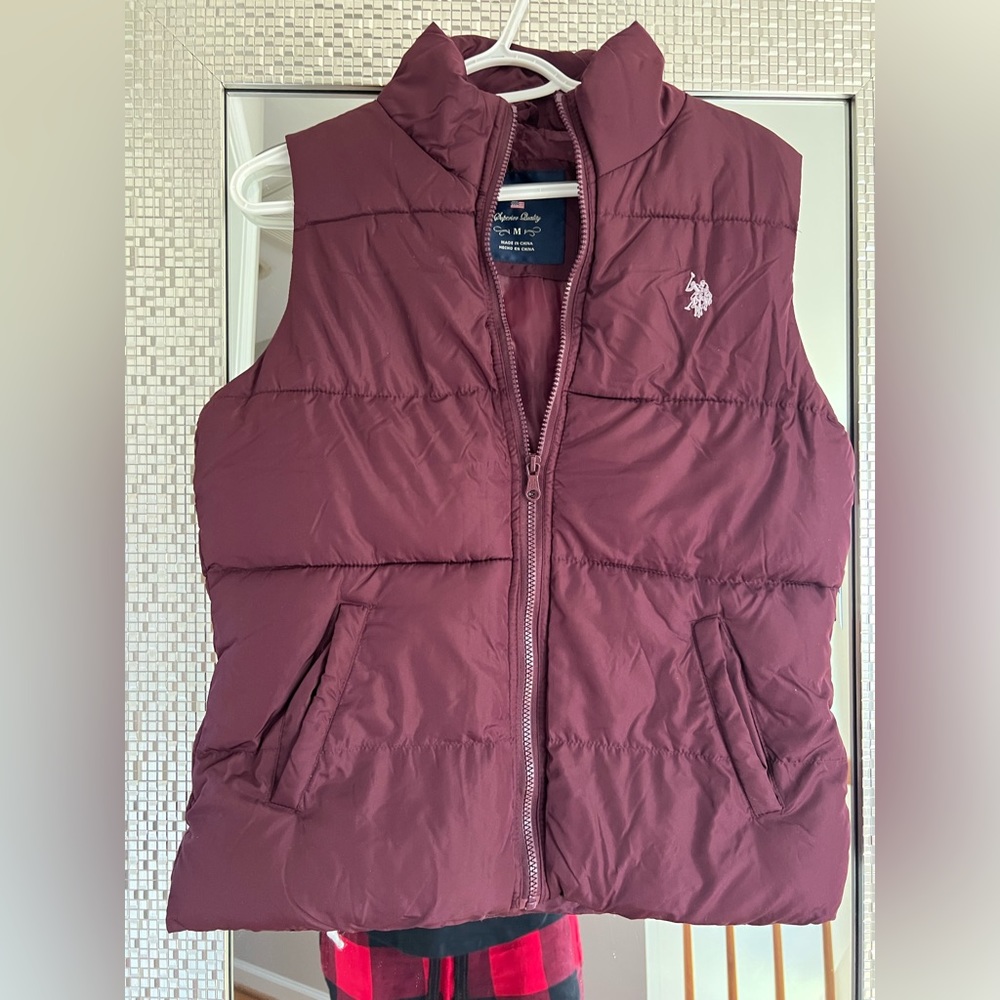Cozy classic vest for women’s